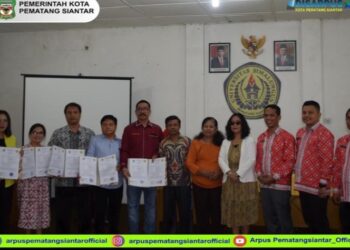 Dinas Arsip dan Perpustakaan Kota Pematang Siantar Tanda Tangani Memorandum of Agreement (MoA) Dengan Universitas Simalungun .