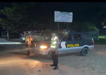 Polsek Tebingtinggi Lakukan Patroli Pada Malam Hari.