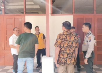 Sat binmas Polres Tebingtinggi Lakukan Silaturahmi Dengan Pastor  Paroki.