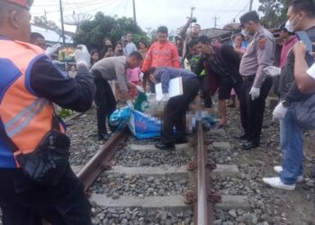 Polsek Siantar Martoba Bantu Evakuasi Korban Yang Ditabrak Kereta Api Barang.