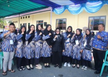 Wali Kota Pematang Siantar dr. Susanti Dewayani SpA Didampingi Kepala Dinas Pendidikan Drs. Rudolf Barmen Manurung MPd Hadiri Pembukaan MTQ Tingkat Pelajar SMA/SMK se-Cabdisdik Wilayah VI Tahun 2023.