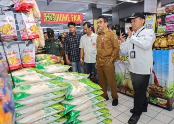 Wali Kota diwakili Asisten Perekonomian & Pembangunan Sidak Harga dan Stok Kebutuhan Pokok.