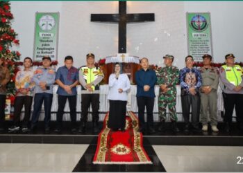 Wali Kota Pematang Siantar dr. Susanti Dewayani SpA Bersama Forkopimda  Foto Bersama Seusai Melakukan Pengecekan & Monitoring Ke Sejumlah Gereja .