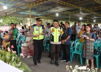 Kapolres Pematang Siantar Turun Cek Langsung Untuk Memastikan Keamanan Di Hari Natal.