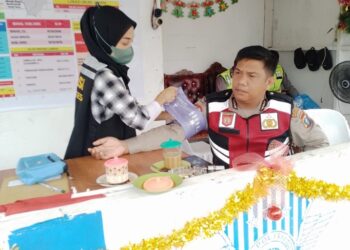 Tim Kesehatan Dokter Kesehatan Polres Pematang Siantar Rutin Cek Kesehatan Anggota Pos.