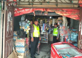 Polsek Bandar Khalifah Lakukan Patroli.