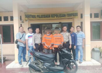 Polsek Siantar Martoba Tangkap Dua Pelaku Pencurian Di Gudang Penyimpanan Barang - Barang Material Bangunan.