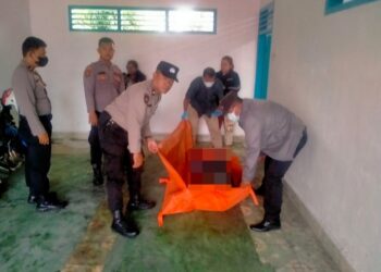 Polsek Siantar Utara Evakuasi Jasad Seorang Pria Ditemukan Meninggal di Hotel.