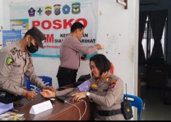 Personel Yang Bertugas Di PPK , Mendapat Layanan Kesehatan Dari Sie Dokkes Polres Pematangsiantar.