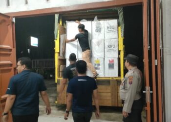 Polres Pematangsiantar Kawal Ketat Distribusi Logistik Pemilu Dari PPK Hingga Gudang KPU.