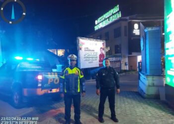 Polsek Parapat Gelar Blue Light Patrol Pasca Pemilu 2024, Wujud Apresiasi Masyarakat Atas Pemilu Aman & Damai.