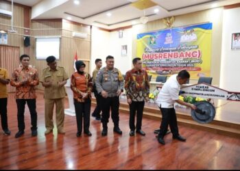 Kapolres Simalungun Hadiri Musrenbang RKPD Untuk Penetapan Prioritas Pembangunan Daerah 2024.