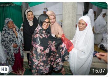 Wali Kota Pematangsiantar dr Susanti Dewayani SpA Safari Ramadhan 1445 H Ketujuh di Masjid Al-Falah, Jalan Rakutta Sembiring Kecamatan Siantar Martoba.
