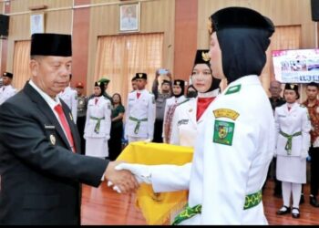 Kukuhkan Paskibraka Tahun 2024, Bupati Simalungun : "Jaga Jiwa Nasionalisme dan Patriotisme".