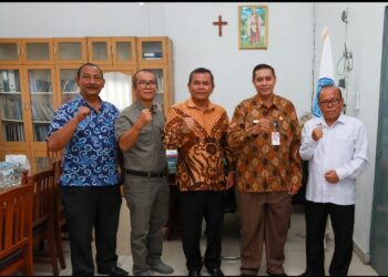 Pjs Wali Kota Pematangsiantar Drs Matheos Tan MM Berkunjung & Silaturahmi di Kantor Pusat GKPI.