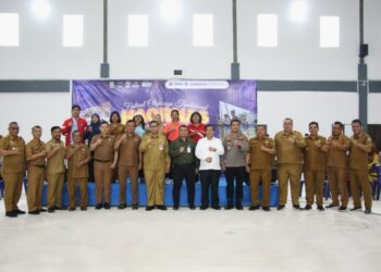 Pjs Wali Kota Pematangsiantar Drs Matheos Tan, MM Buka Pertandingan Olahraga Tradisional Tingkat Pelajar, di GOR.
