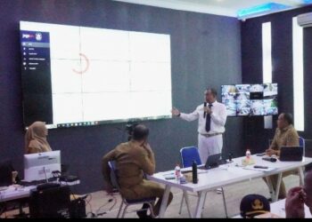 Pj. Bupati Langkat Tegaskan Komitmen Tata Kelola Bersih, Gelar Rapat Evaluasi MCP Bersama KPK.