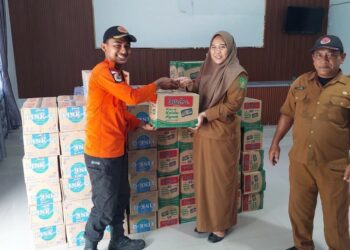 Pj Bupati Langkat Salurkan Bantuan Untuk Warga Terdampak Banjir di Kecamatan Babalan & Sei Lepan.
