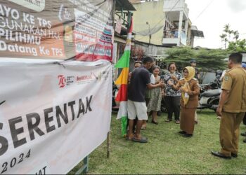 Wali Kota Pematangsiantar dr Susanti Dewayani SpA Monitoring Empat TPS Bersama Perwakilan Forkopimda.