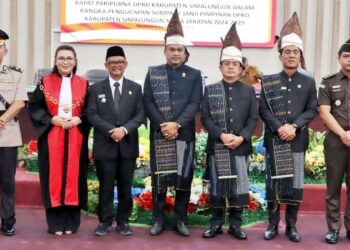 Pimpinan DPRD Kabupaten Simalungun Periode 2024 - 2029 Ucapkan Sumpah/Janji.