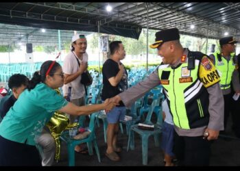 Kapolres Pematangsiantar Pimpin Sterilisasi Gereja Prioritas Jelang Ibadah Malam Perayaan Natal 2024.