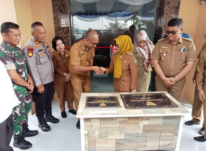 Polsek Siantar Marihat Hadiri Peresmian Gedung Kantor Camat Simarimbun.