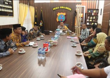 Kapolres Simalungun Terima Kunjungan Kepala Kantor Kementerian Agama, Bahas Kolaborasi Bidang Keagamaan.
