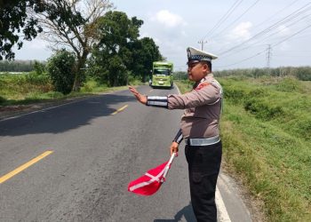 Satlantas Polres Simalungun Gelar Patroli Antisipasi Balap Liar & Kecelakaan di Jalur Pematangsiantar - Medan.