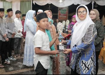 Wali Kota Pematangsiantar dr Susanti Dewayani SpA Menutup MTQN Ke - 57 Tingkat Kecamatan Siantar Barat Tahun 2025.