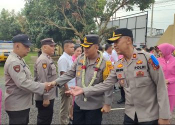 Kapolres Simalungun Gelar Kunjungan Kerja & Beri Arahan di Polsek Tanah Jawa.