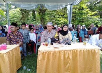 Bhabinkamtibmas Polsek Bosar Maligas Hadiri Isra' Mi'raj di SDN 091709 Afdeling II Tinjowan, Sampaikan Pesan Kamtibmas & Jalin Silaturahmi.