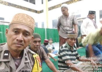 Bhabinkamtibmas Polsek Bosar Maligas Hadir di Tiga Masjid, Jamin Keamanan & Ketertiban Ibadah di Ujung Padang.
