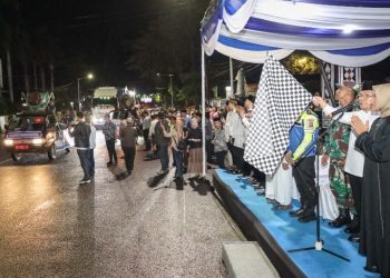 Wali Kota Pematangsiantar Wesly Silalahi, SH, MKn Lepas Pawai Takbir Keliling Malam Hari Raya Idul Fitri 1446 H/2025 M.