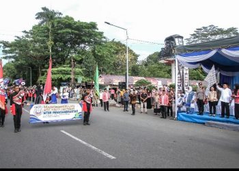 Wali Kota Pematangsiantar Wesly Silalahi, SH, MKn Lepas Peserta Pawai Taaruf  MTQN Ke - 57 Tingkat Kota Pematangsiantar Tahun 2025.
