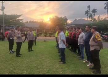 Polseķ Siantar Timur Amankan Jalan Salib Memperingati Hari Paskah.