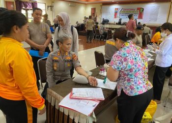 Polres Pematangsiantar Bersama Sat Brimob Laksanakan Rikkes Berkala Polri Tahun 2025.