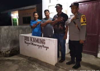 Bhabinkamtibmas Aipda Vonsa Tingkatkan Keamanan di Nagori Manrayap Bayu, Ajak Warga Manfaatkan Layanan Hallo Kapolres.