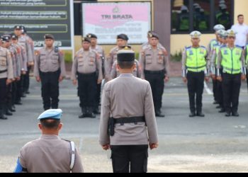Wakapolres Polres Pematangsiantar Pimpin Upacara Kenaikan Pangkat Pengabdian.
