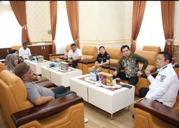 Wali Kota Wesly Silalahi, SH, MKn Menerima Audiensi Dari KPU Kota Pematangsiantar.