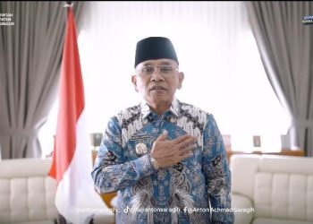 Bupati Simalungun Dr. H. Anton Achmad Saragih, SE, MM.
