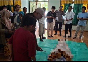 Temuan Mayat di Sungai di Sungai Pancur Lima, Kapolsek Sianțar Martoba Pimpin Cek TKP.