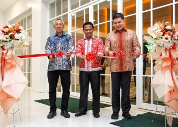 Wali Kota Pematangsiantar Wesly Silalahi, SH, MKn Diwakili Sekda Junaedi Antonius Sitanggang SSTP MSi, menghadiri acara Grand Opening Cinema XXI, Lantai 4 Suzuya Merdeka Mall.
