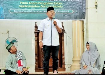 Hadiri Pengajian Akbar di Kecamatan Gunung Malela, Bupati Simalungun : Tanpa Disertai Ilmu, Hidup Akan Sia - Sia.