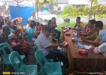 Polsek Siantar Selatan Hadiri Rapat Sosialisasi Rehab Drainase Gang Arihta Kelurahan Karo.