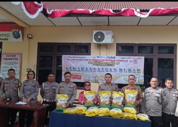 Polsek Siantar Barat Gelar Gerakan Pangan Murah Kepada Masyarakat.