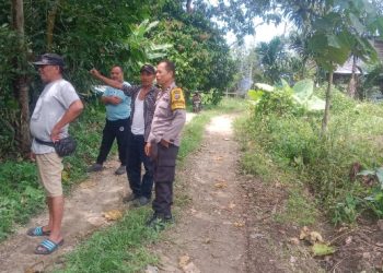 Buka Akses Jalan Menuju Perladangan Warga di Jalan Ringroad Polsek Siantar Martoba Gotong Royong Bersama.