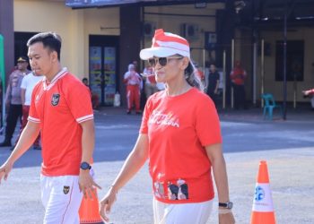 Semarakkan HUT RI Ke - 80, Kapolres Pematangsiantar Bawa Kelereng Dalam Sendok.