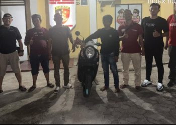 Sat Reskrim Polres Pematangsiantar Tangkap Dua Terduga Pelaku Penggelapan Sepedamotor.