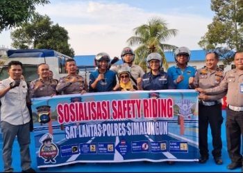 Satlantas Polres Simalungun Gelar Safety Riding Bersama Komunitas Motor.