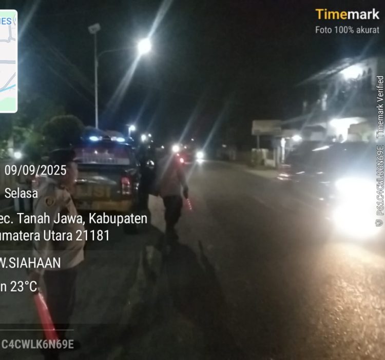 Polsek Tanah Jawa Intensifkan Blue Light Patrol Untuk Lindungi Masyarakat Dari Kejahatan Jalanan.